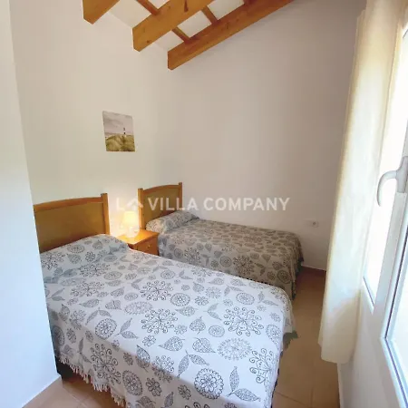 Santi I Villa *